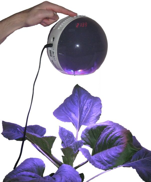Early Helios LED growlight prototype